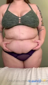 Burstingbabe - More shots from my fat wife cleaning and eating video