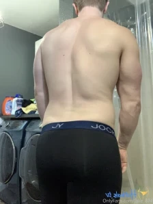 Jake_874 - Quick shower stroke with a thick load on my belly it s free