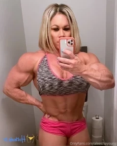 Aleeshayoung - Back when I was super ripped up and muscles and veins