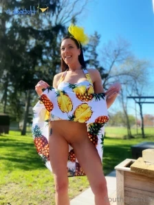 Southsidenikifree - What are you doing down there Get over to