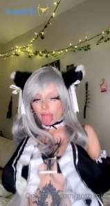 Gothspiiit - Hello kitty does not like sex and dr00gs she likes apples