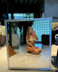 Vi_angel - Would you take me with you to the beach as company