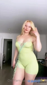 Amethystvip - Watch me NOW uncensored in my bedroom doing red light