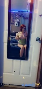 Lickmefrosty - Mirror no panties after toy fuck