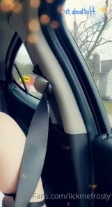 Lickmefrosty - Mismatched socks