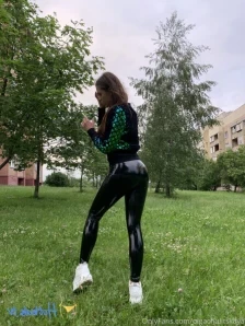 Olgachulitskaya - My husband spanked me well in these leggings I made