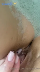 Suzybloow - Cum with me