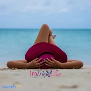 Immeganlivefree - Shall I pratice the naked version of Yoga as well