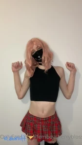 Femboycherryblossom - Your wish is my command