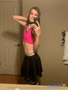 Femboycherryblossom - Do you like to see me caged up