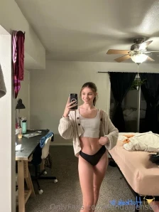 Kendalljenson - all my full length sex tapes from my first semester in