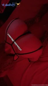 Chimchitansfw - Una perra sorprendente