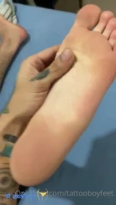 Tattooboyfeet - Me and my boyfriend flickreis part 1