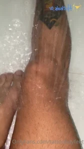 Tattooboyfeet - Friend feet Gabriel With his feet size 9 0 a friend part 1