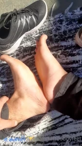 Tattooboyfeet - My perfect feet been worship while i play ggboyfeet part 1