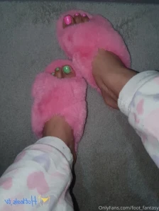 Foot_fantasy - My toes got a good coating