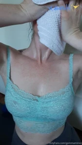 Gemmaminxx - Sunshine on my titties