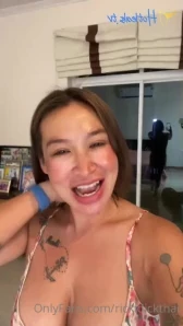 Rickidickthai - 2nd video with chocolatedumpling1 22 mins she sucks my