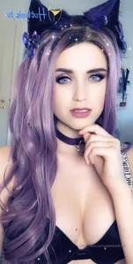 Adelinefrost - Cake anyone