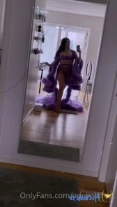 Adelinefrost - The details 