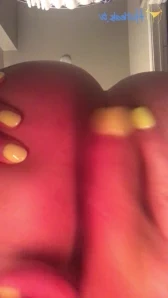 Tsnicolemilania - Who wants to see what s under the underwear