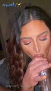 Tsnicolemilania - It s shower time