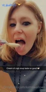Kimswallows - Good Titty Tuesday morning