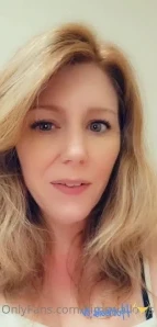 Kimswallows - Fan Sponsored Dick rating service for Mr Robinson DONT