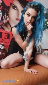 Kuroha - Explore the depths of your desires with me