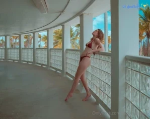 Ashleylanexxx - squished together waiting for your cum