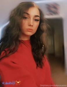 Babysaraxoxo - I want to see your handprint all over my sexy body