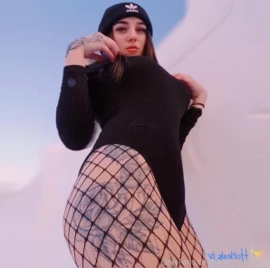 Babysaraxoxo - Can I help you with your cravings