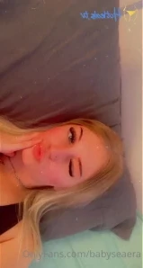 Babysaraxoxo - It s my birthday show some love