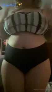 Succubusty666 - Got some requests to be in this shirt 