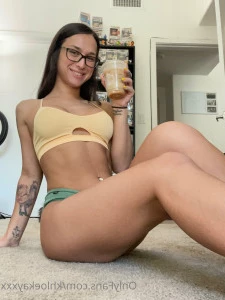 Khloekayxxx - DM me for my new video