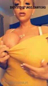 Taystevens - naughty vid in dms enjoy