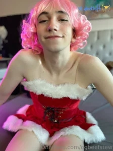 Ogbeefstew - haii pls dm me 3333