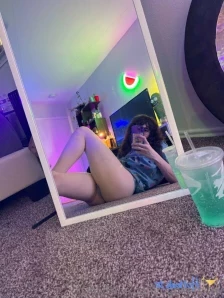 Ogbeefstew - hot as a cheeto 3 if you like tip here to see some