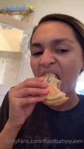 Foodbabyqueen - Welcome the to Queens Portal Feel free to message me part 3