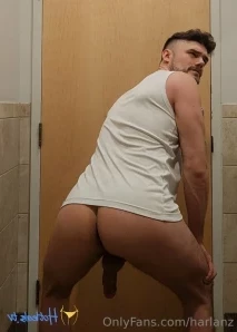 Harlanz - Don t mind me just enjoying some big hairy ass