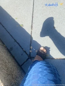 Only1exploremysoles - The wind blowing through my toes feels so