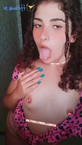 Millaamoon - Toda dia um video no banho part 4