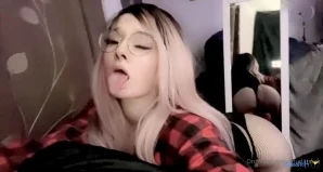 Mudanooi - I need more dildos to play film with soon Hope you enjoy me