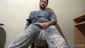 Veryhairyman888 - have you ever seen a bear lying in bed