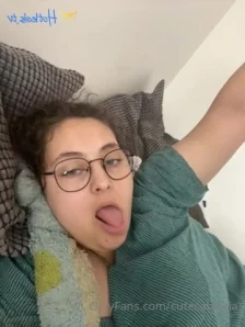 Cutecatanna - Morning belly play