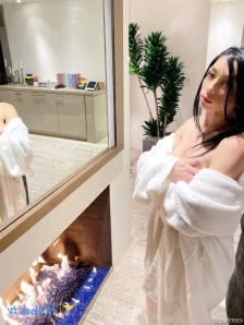 Babydesireex - Feeling myself in this lingerie
