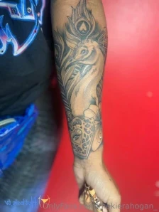 Thekierahogan_ - It s a new Month Who s ready for new content