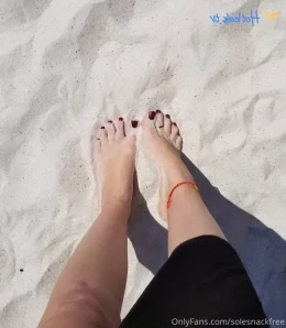 Solesnackfree - 4 oily soles videos for the price of 2 1 5 33 red toes