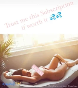 Aprilfoxxxx - Me and my besties had a sleepover me and delovelycurves