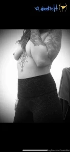 Manditas - Who likes butts i like butts